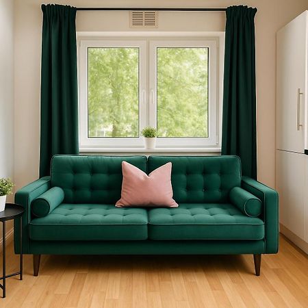 One Bedroom Apartment In City Centre كارديف المظهر الخارجي الصورة