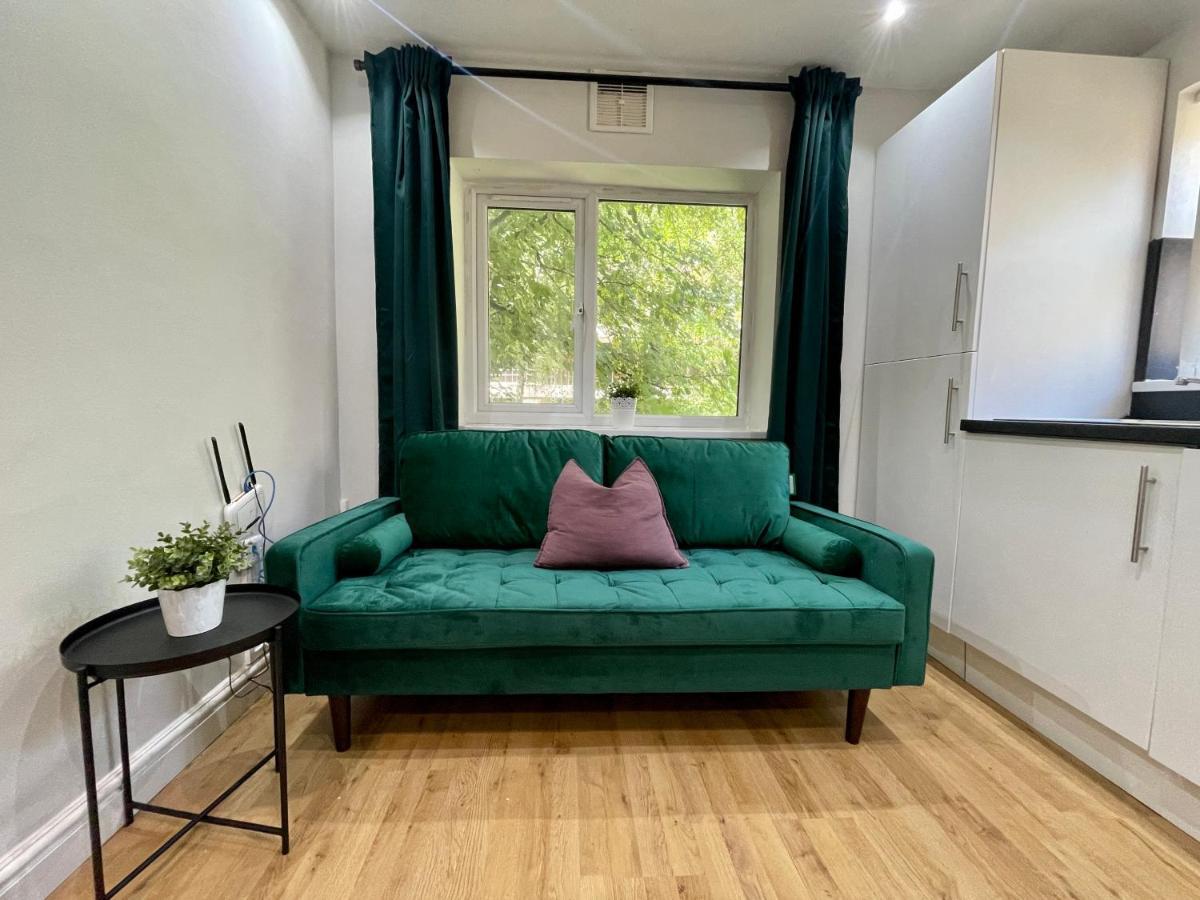 One Bedroom Apartment In City Centre كارديف المظهر الخارجي الصورة