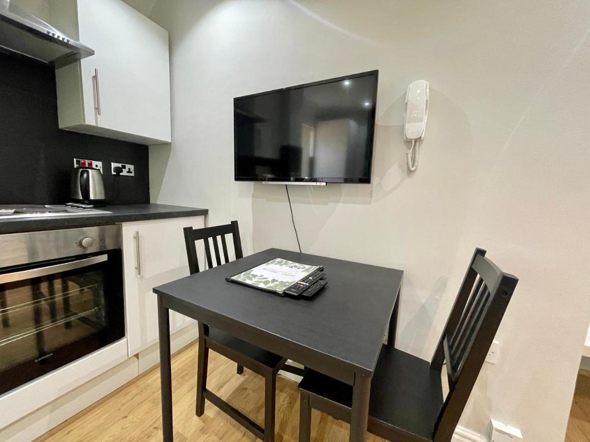 One Bedroom Apartment In City Centre كارديف المظهر الخارجي الصورة